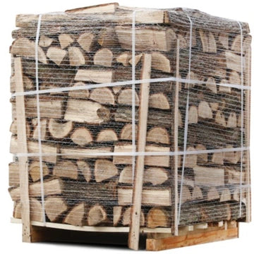 BRENNHOLZ FÜR KAMINE Eiche – Palette 1 MP (≈ 800 KG)